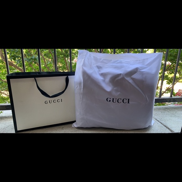Gucci GG Supreme Backpack - Picture 4 of 4